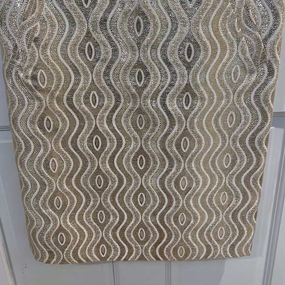 Tory Burch cream and gold dress with beading and sequin detail size 2 - Picture 3 of 5